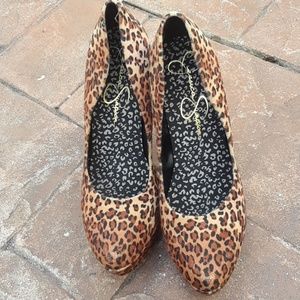 Jessica Simpson cheetah print heels